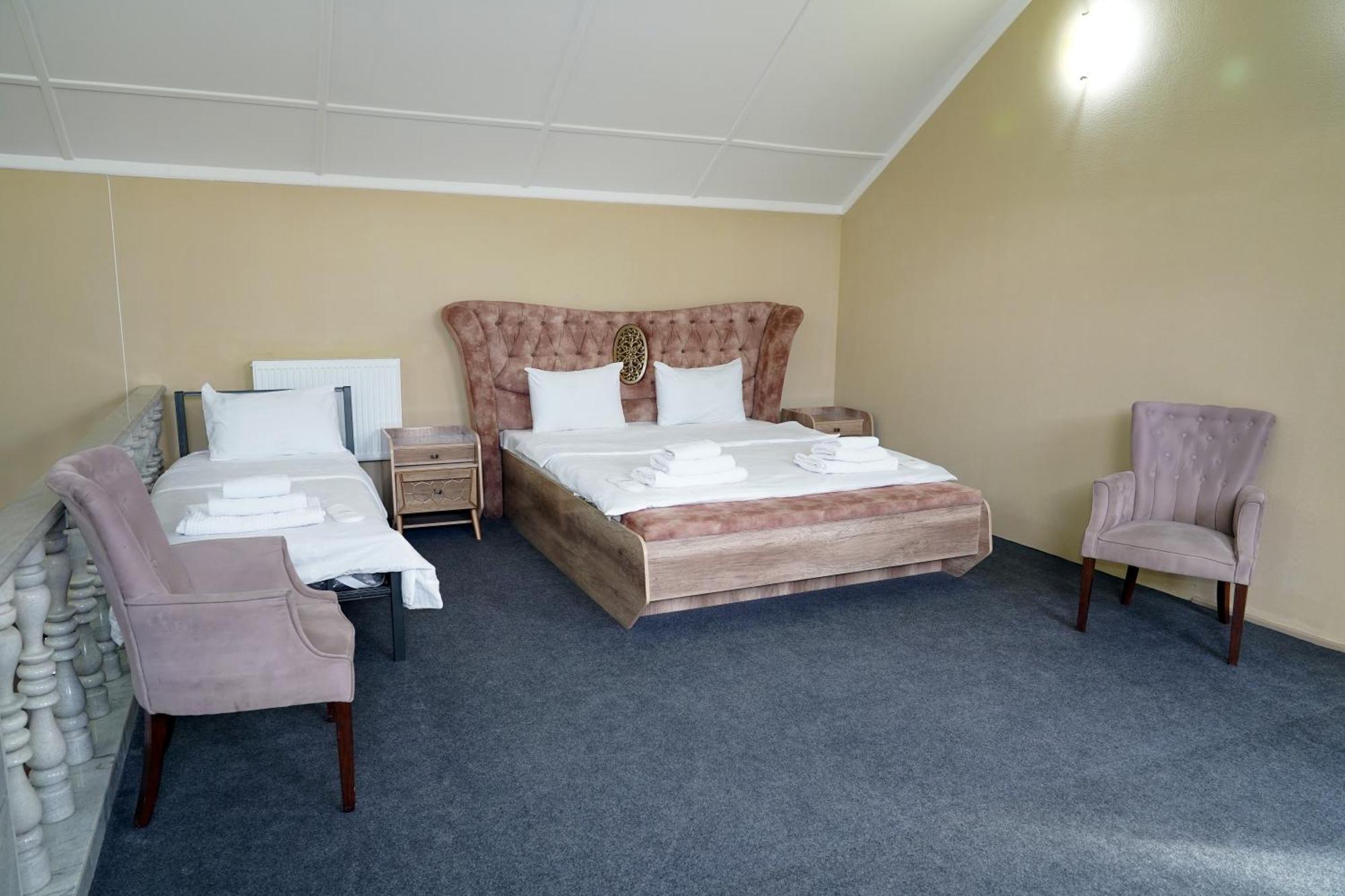 Hostel Premium Tashkent Ngoại thất bức ảnh