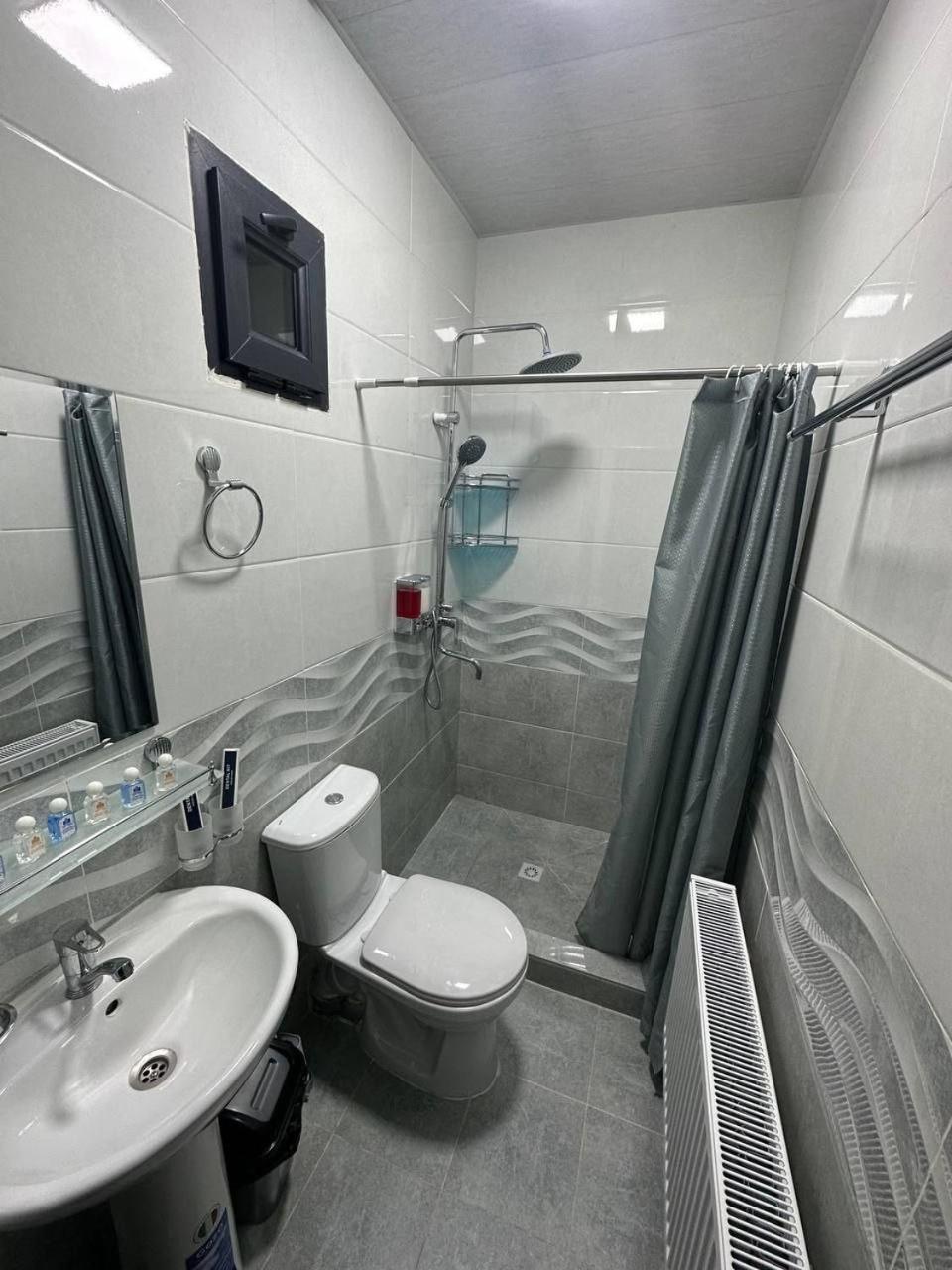 Hostel Premium Tashkent Ngoại thất bức ảnh
